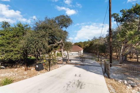 1193 Persimmon Pass Fischer TX 78623