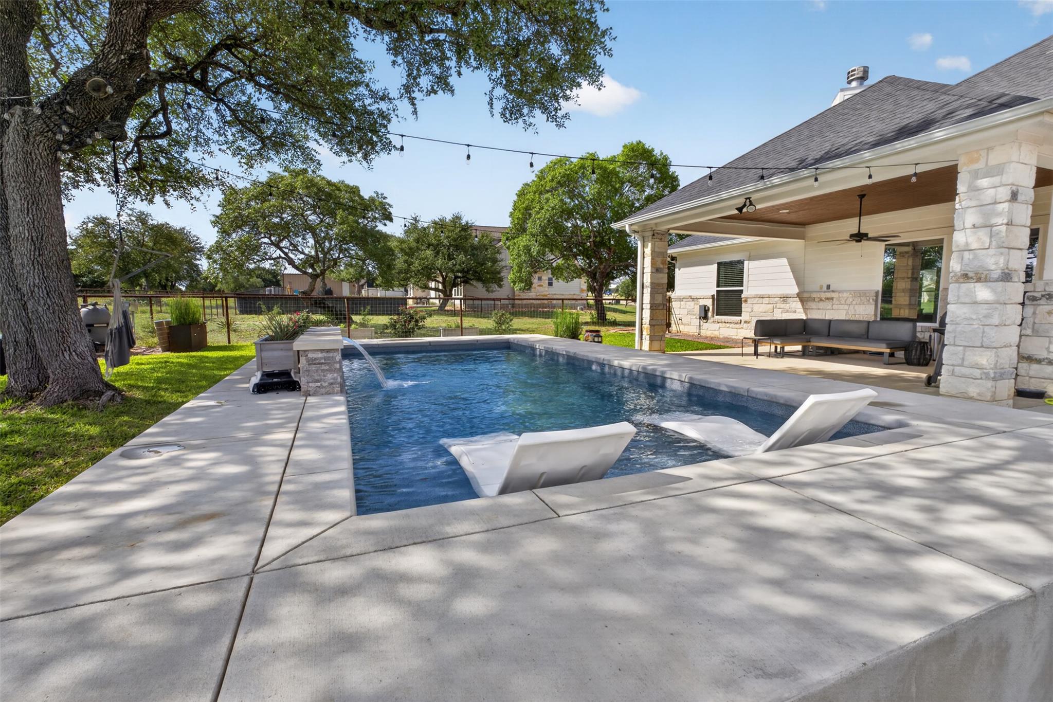 317 Esperanza Petal Pass Liberty Hill TX 78642