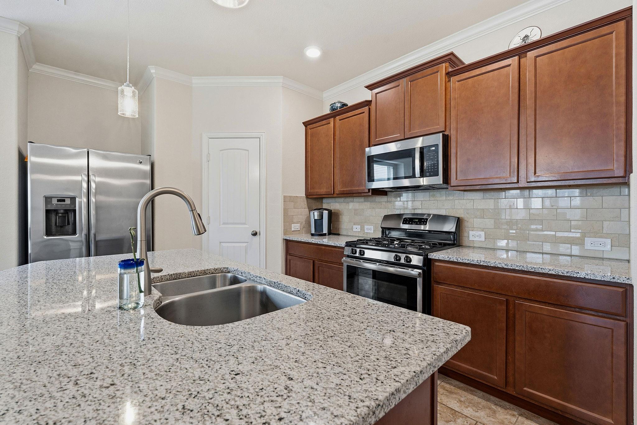 2612 Rough Berry Road Pflugerville TX 78660
