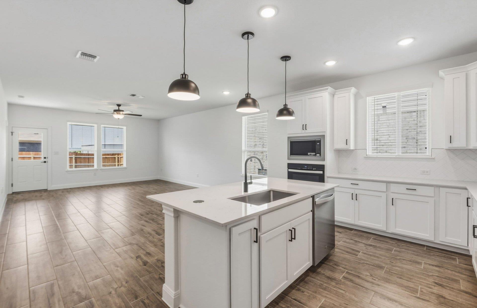 13205 Cerro Castellan Trace Manor TX 78653