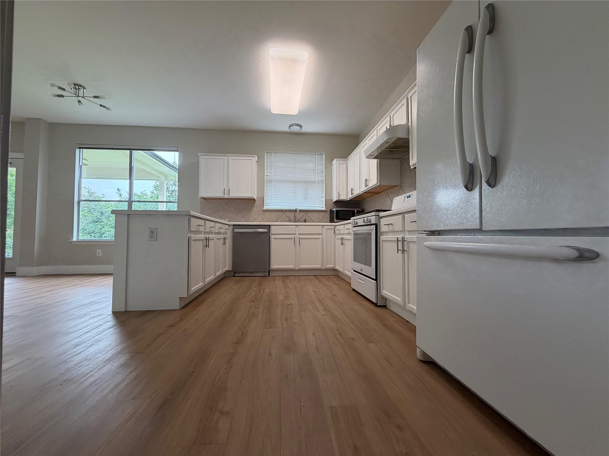 12733 Serafy Court Austin TX 78753