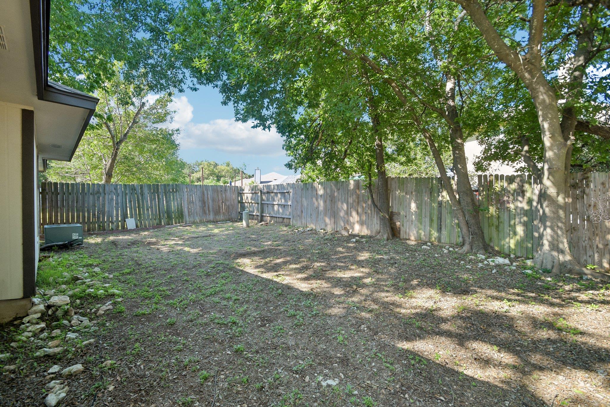 1801 Twisted Oak Drive Leander TX 78641