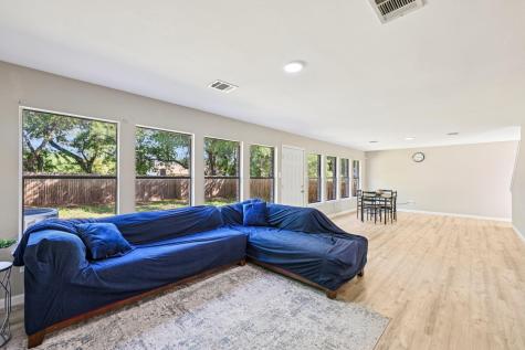 502 Woodford Drive Cedar Park TX 78613