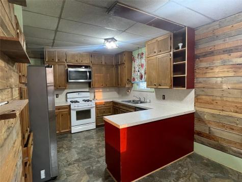 215 W Main Street Lometa TX 76853
