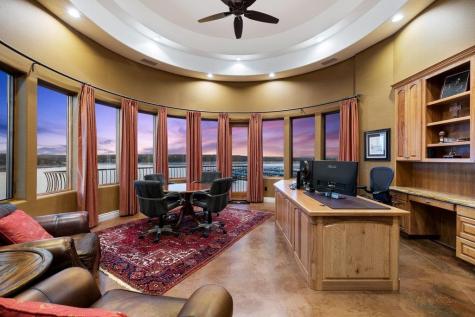 1310 Hurst Hollow Austin TX 78734