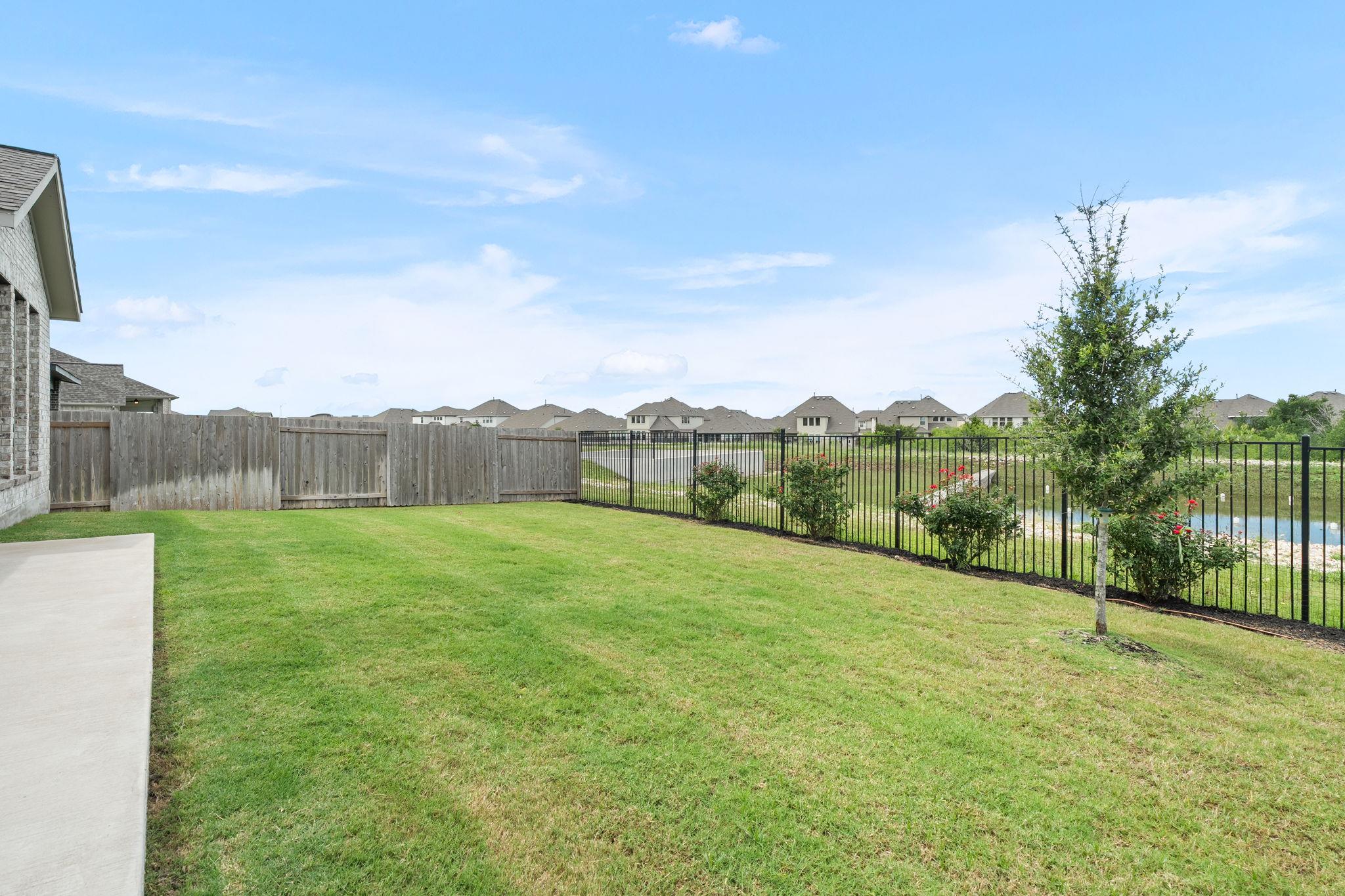 14404 Kira Lane Manor TX 78653