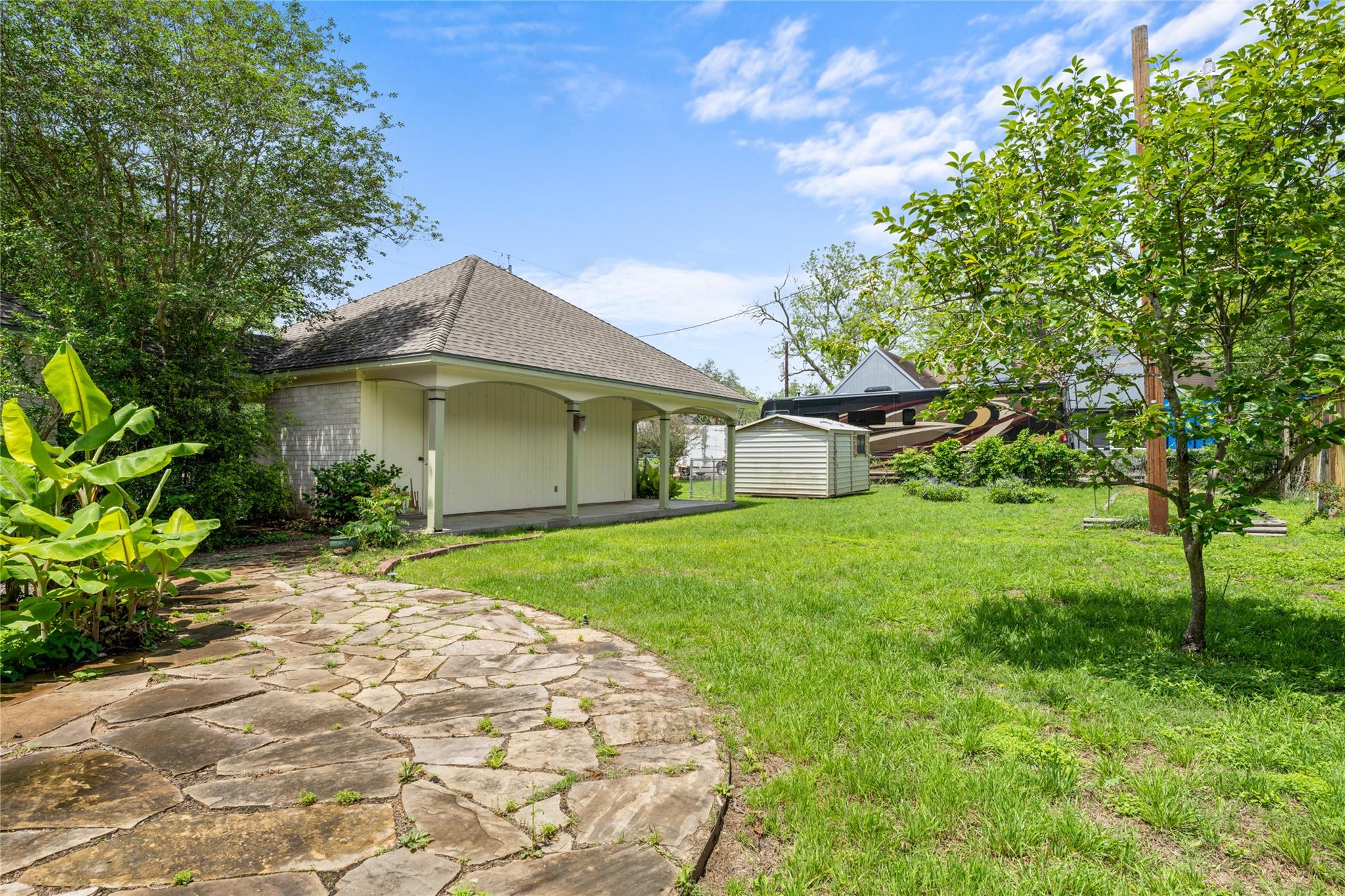 315 E Fannin Street La Grange TX 78945