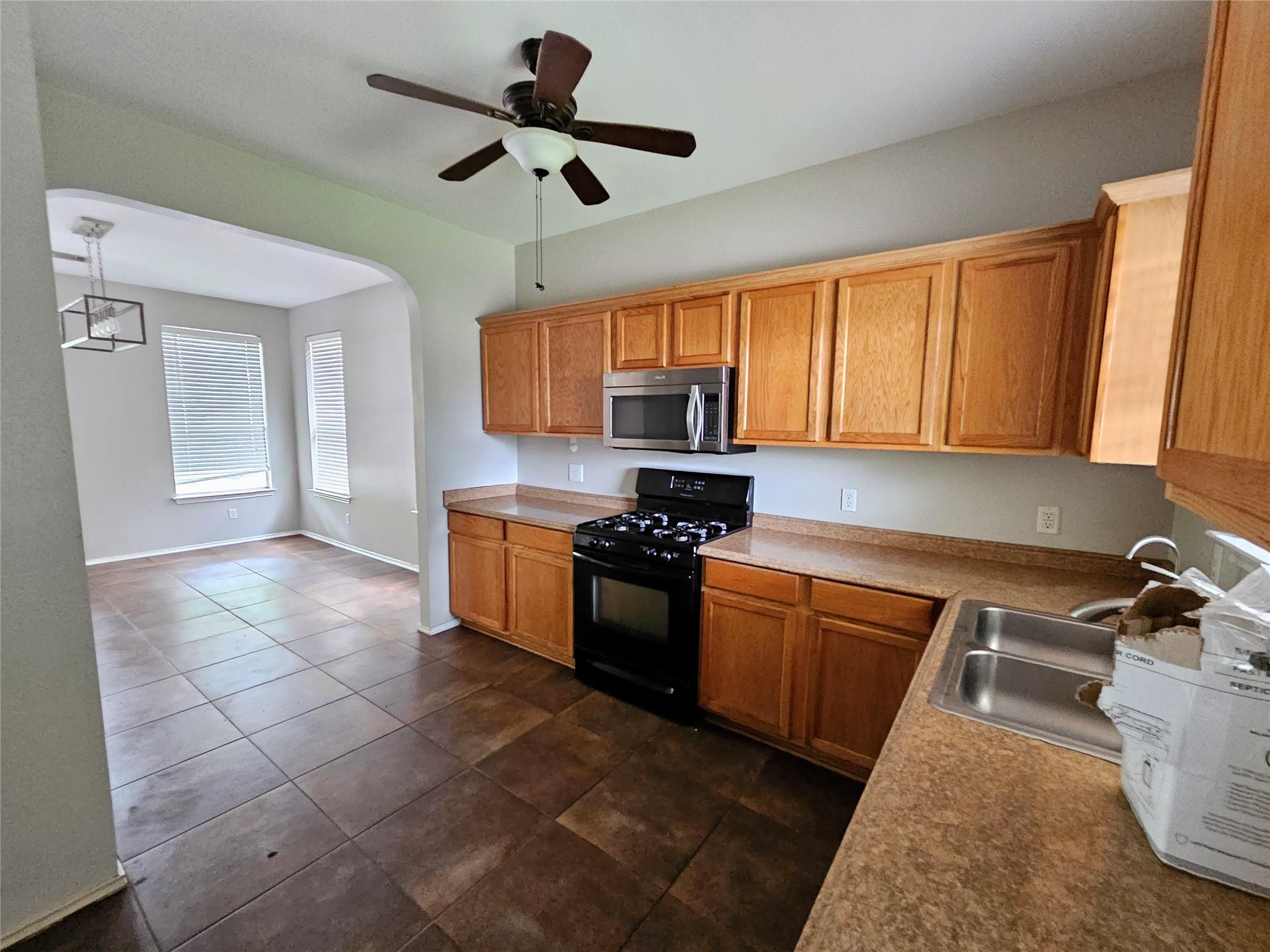 4672 Mather Kyle TX 78640