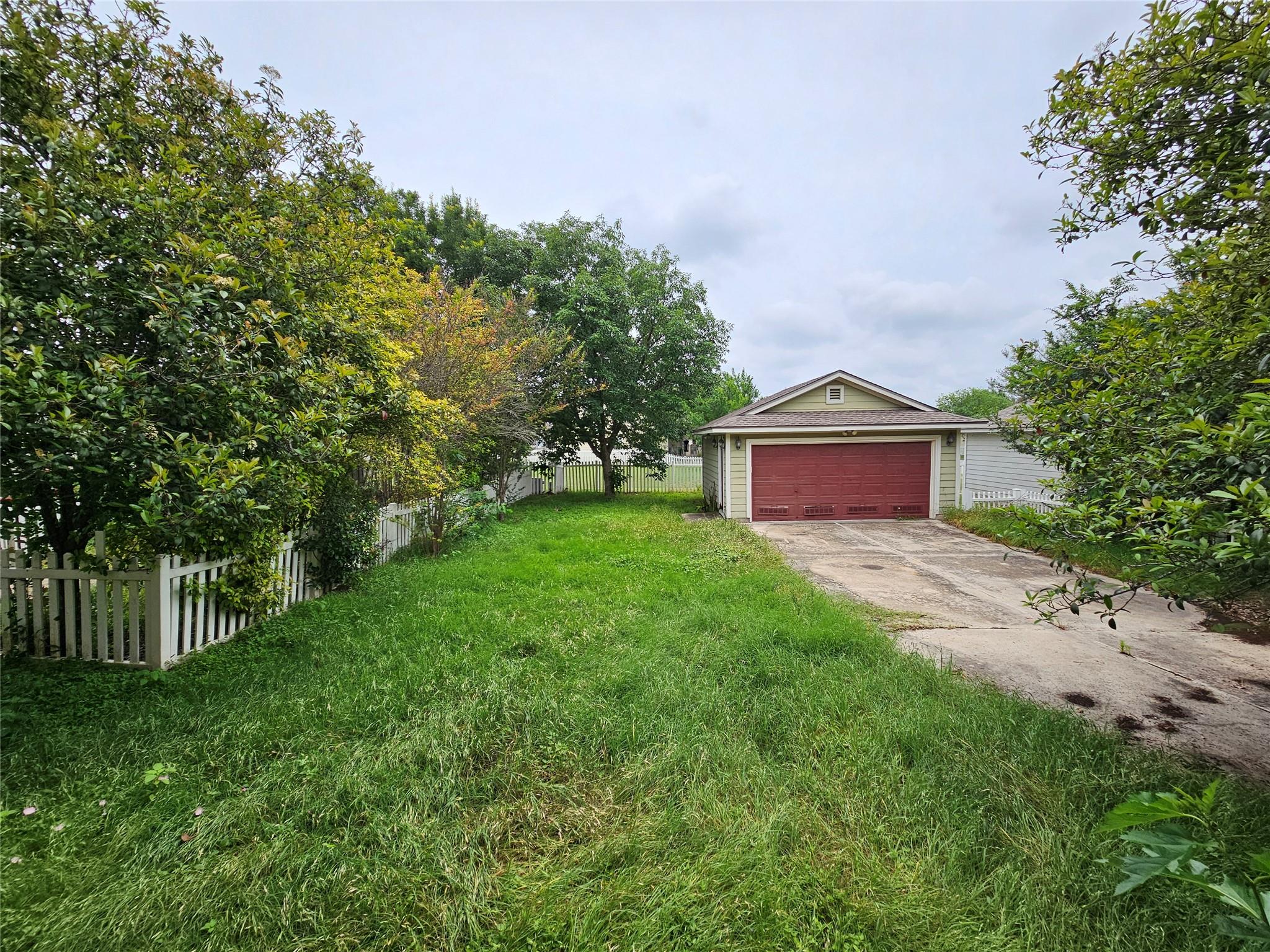4672 Mather Kyle TX 78640