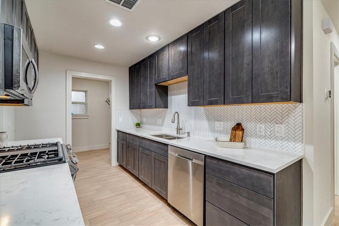 11207 Sage Hollow Drive Austin TX 78758