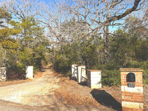 251 Milam Lane Bastrop TX 78602