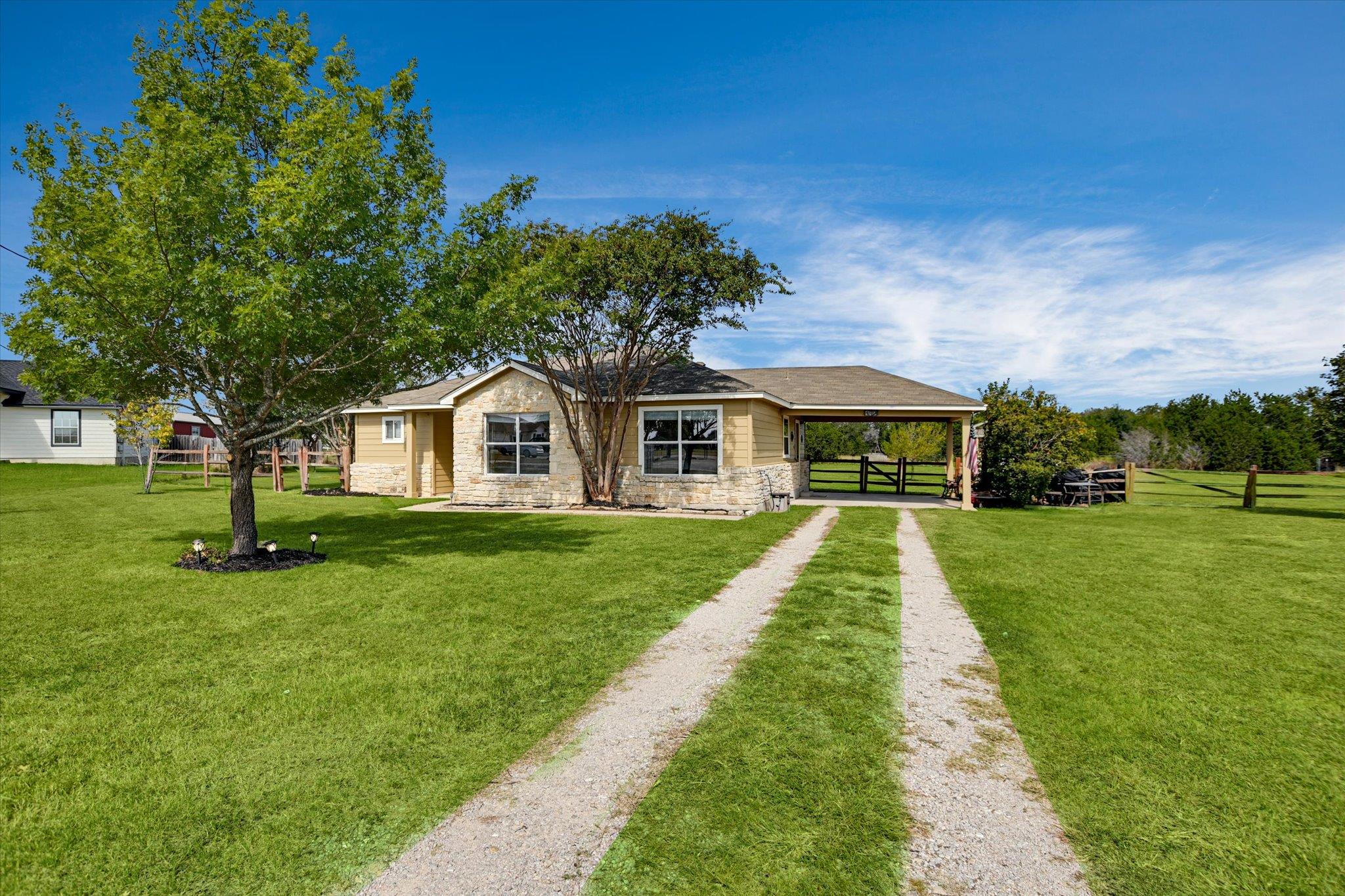 172 Round Up Drive Liberty Hill TX 78642
