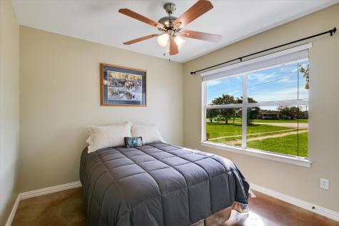 172 Round Up Drive Liberty Hill TX 78642