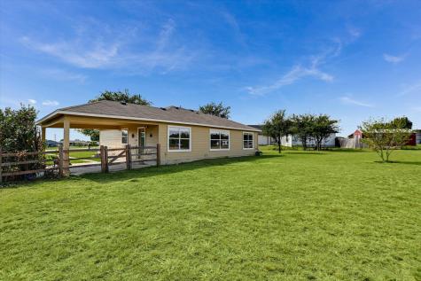 172 Round Up Drive Liberty Hill TX 78642