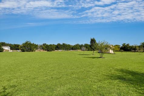 172 Round Up Drive Liberty Hill TX 78642