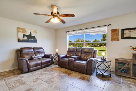 172 Round Up Drive Liberty Hill TX 78642