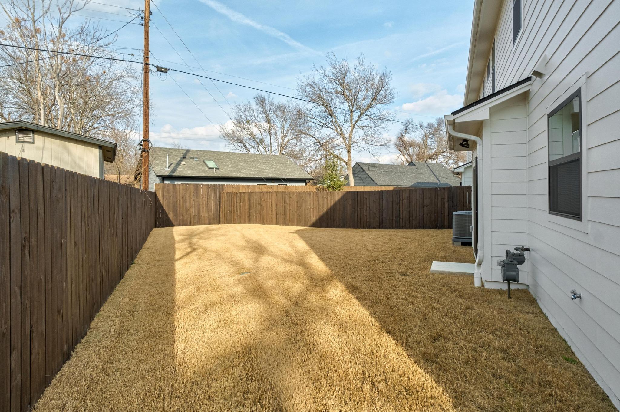 1500 Sylvan Glade Austin TX 78745