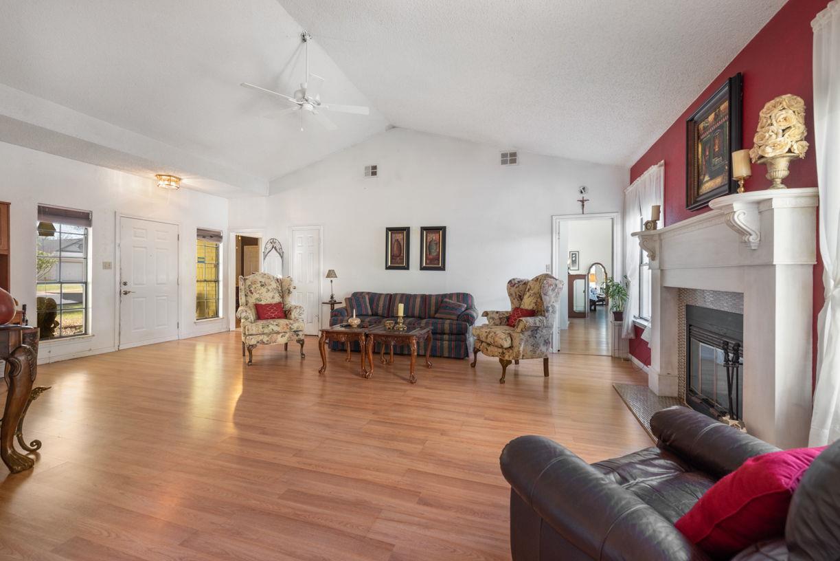 5726 Abilene Trail Austin TX 78749