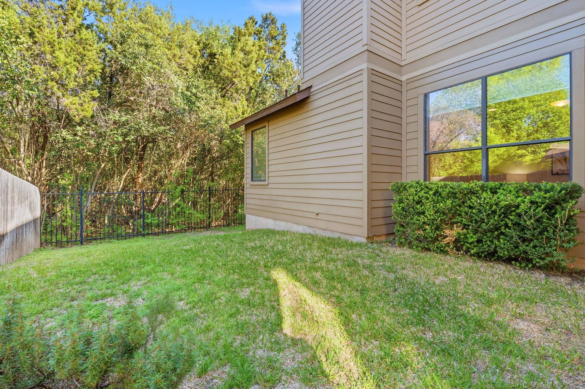 2911 Corbin Lane Austin TX 78704