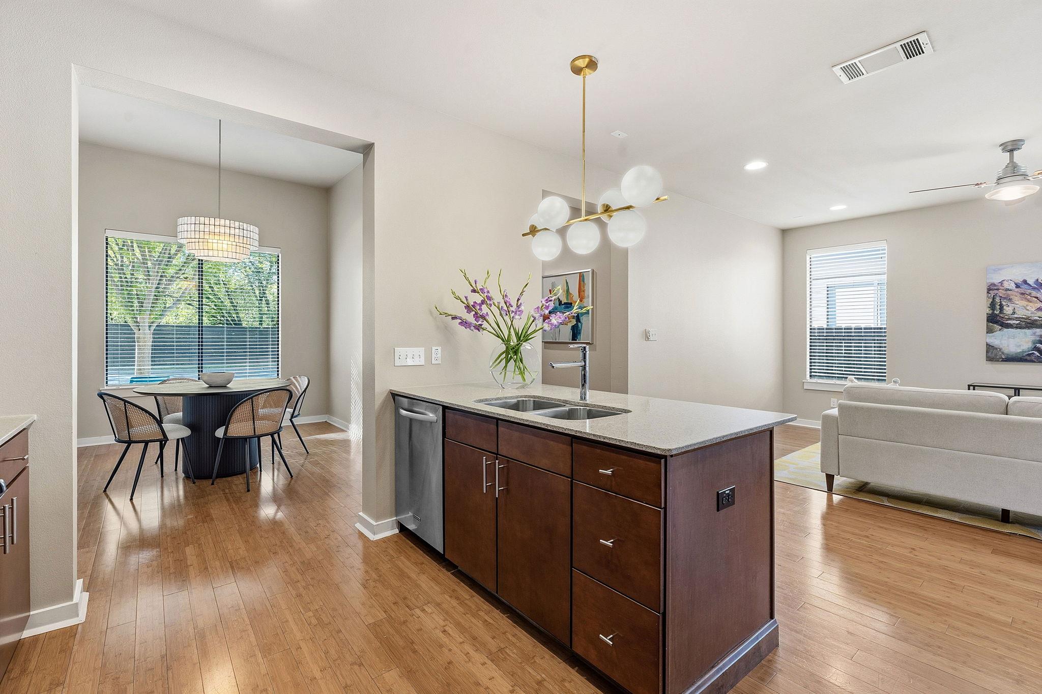 2911 Corbin Lane Austin TX 78704