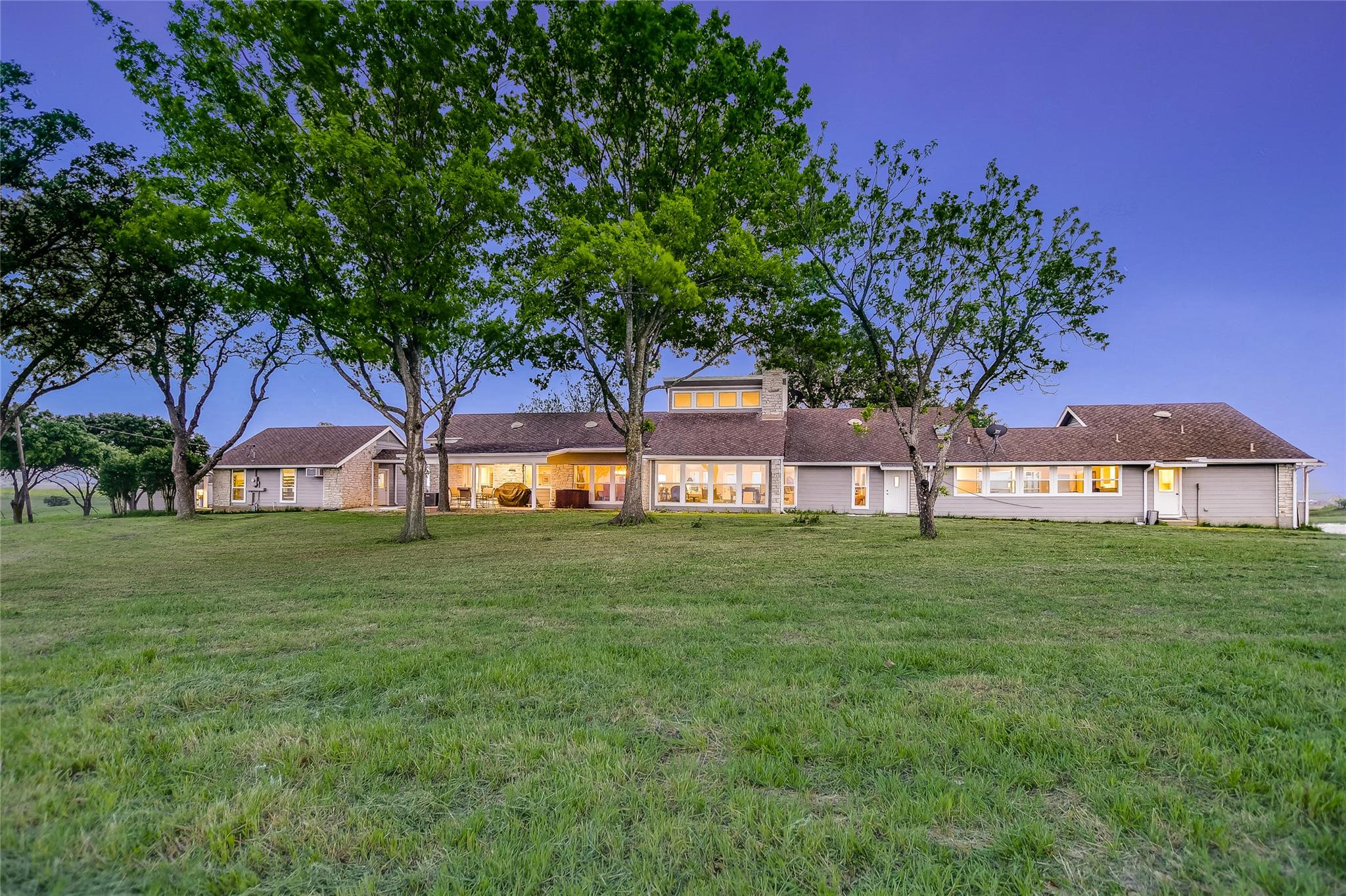 1551 Fm 1466 Coupland TX 78615
