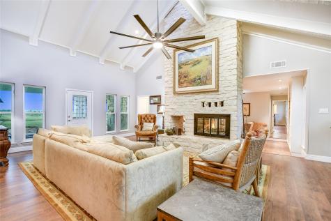 1551 Fm 1466 Coupland TX 78615