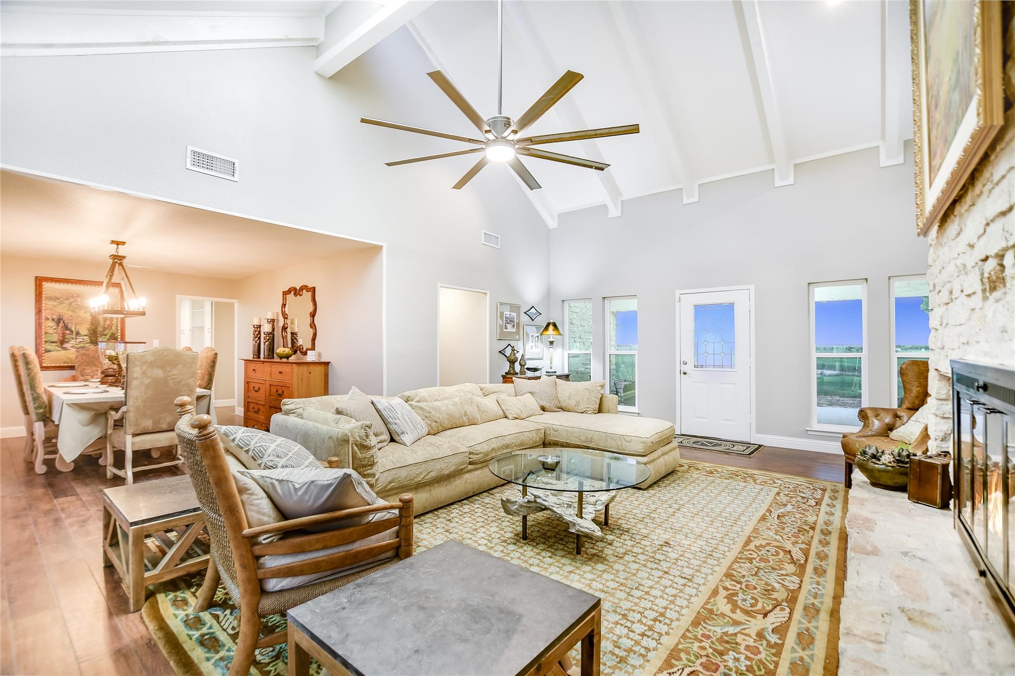 1551 Fm 1466 Coupland TX 78615