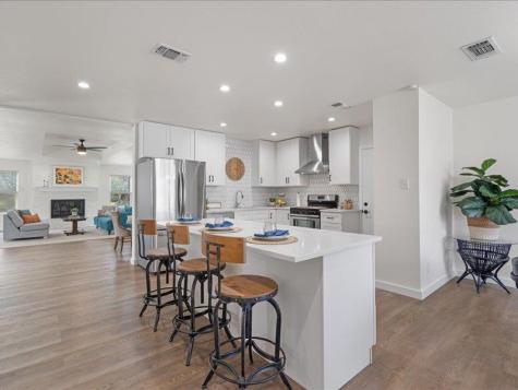 1312 Hyman Lane Austin TX 78742