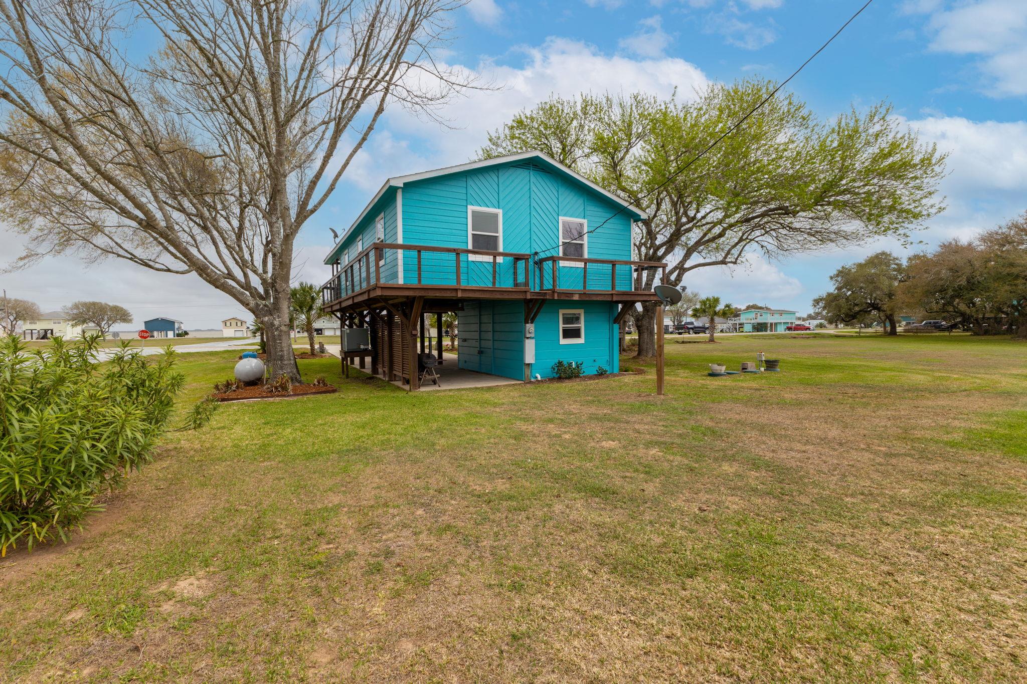 1941 Bayview Drive Palacios TX 77465
