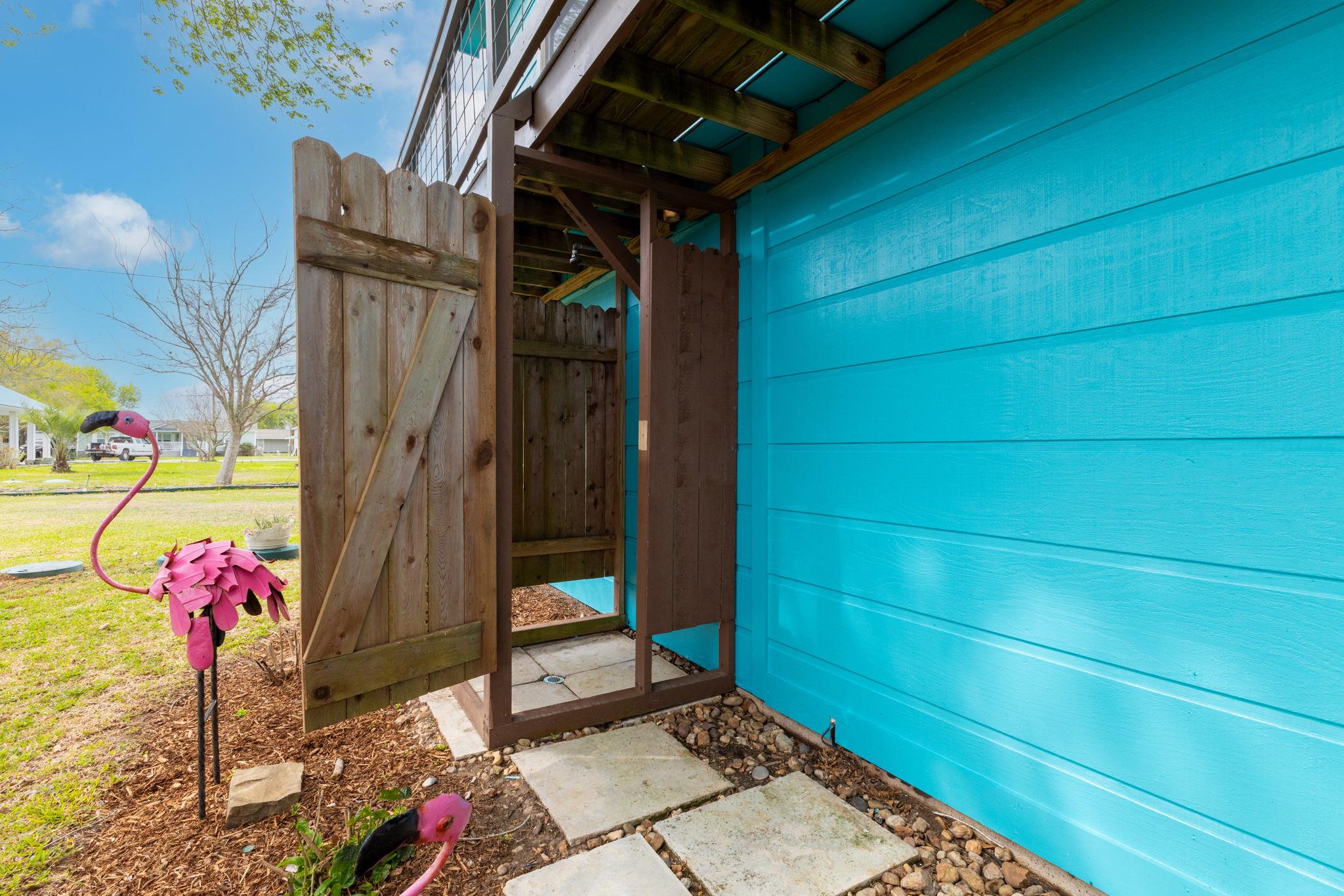 1941 Bayview Drive Palacios TX 77465