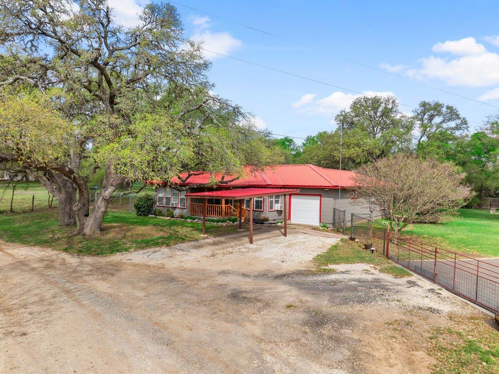 312 Gerald Drive Blanco TX 78606