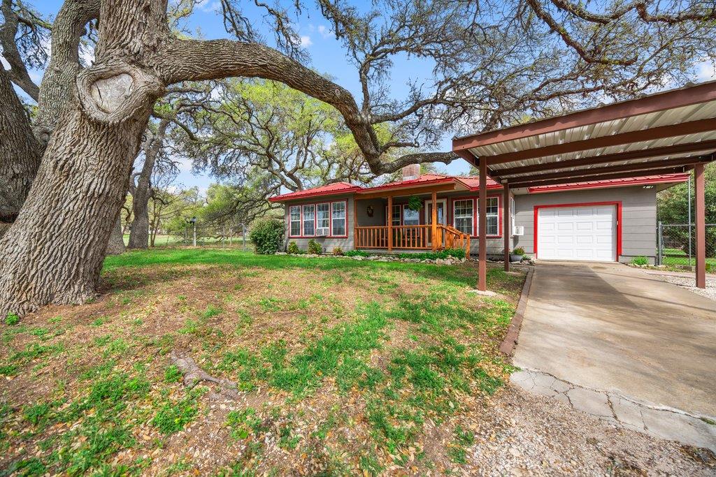 312 Gerald Drive Blanco TX 78606
