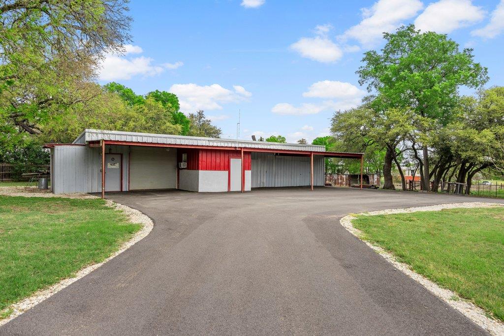 312 Gerald Drive Blanco TX 78606
