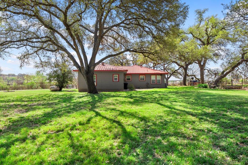 312 Gerald Drive Blanco TX 78606