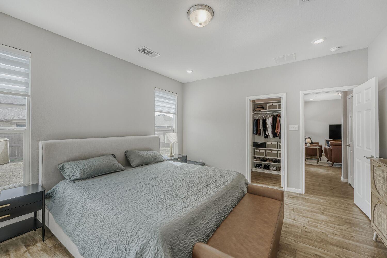 13825 Inaugural Street Manor TX 78653