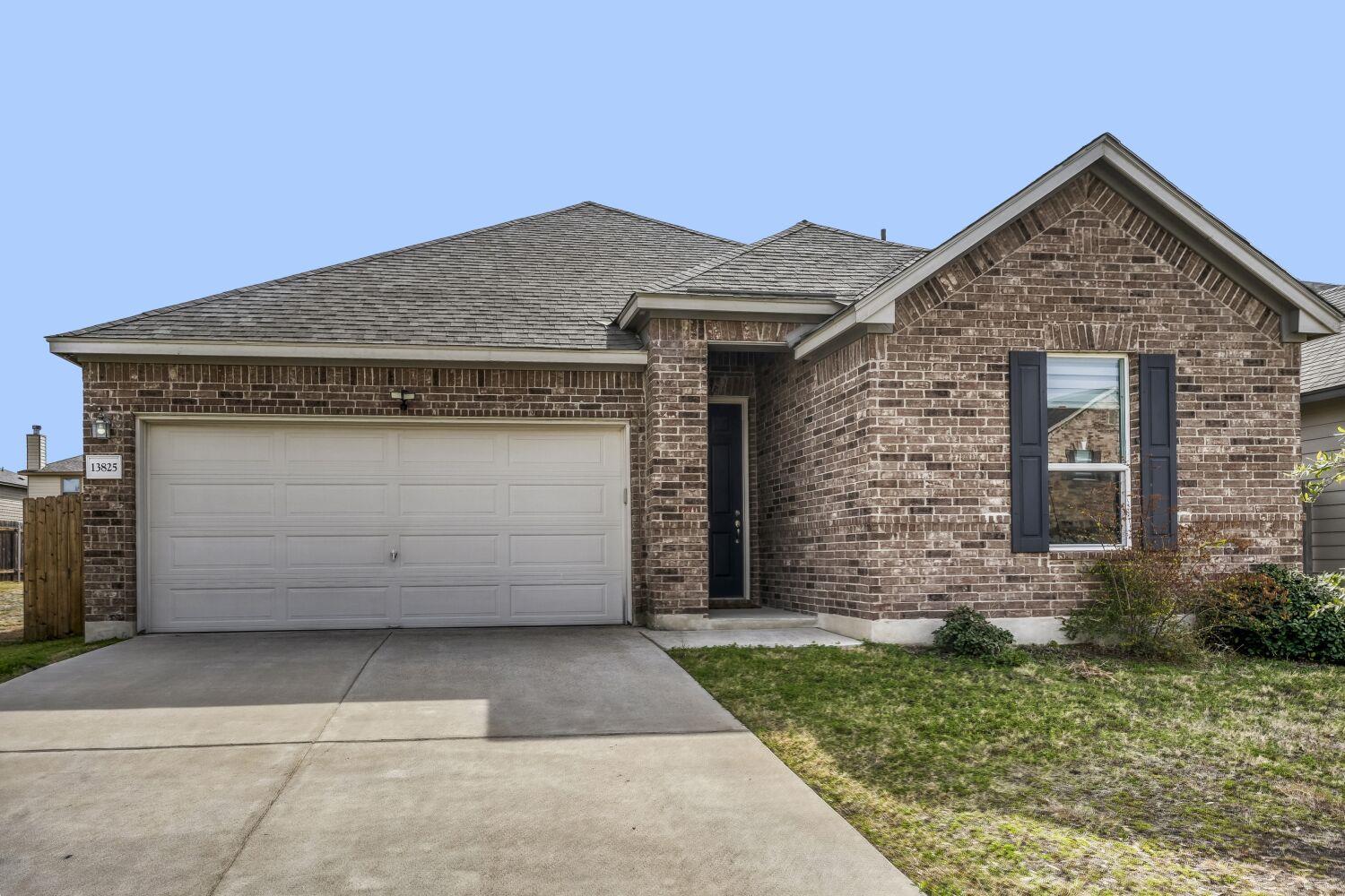 13825 Inaugural Street Manor TX 78653