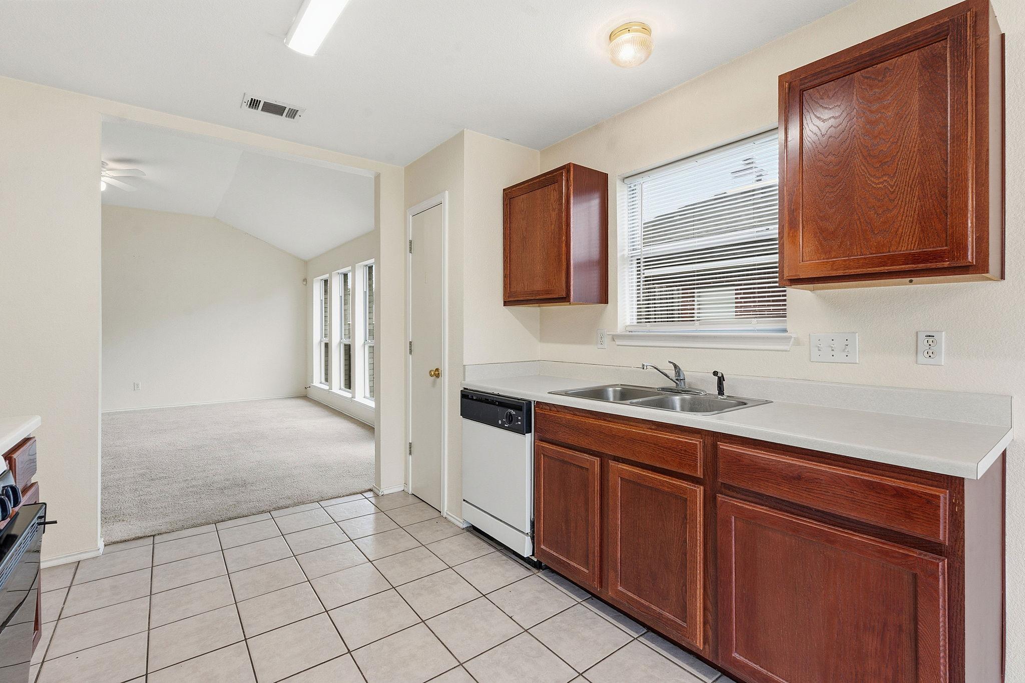 116 Blue Ridge Trail Elgin TX 78621