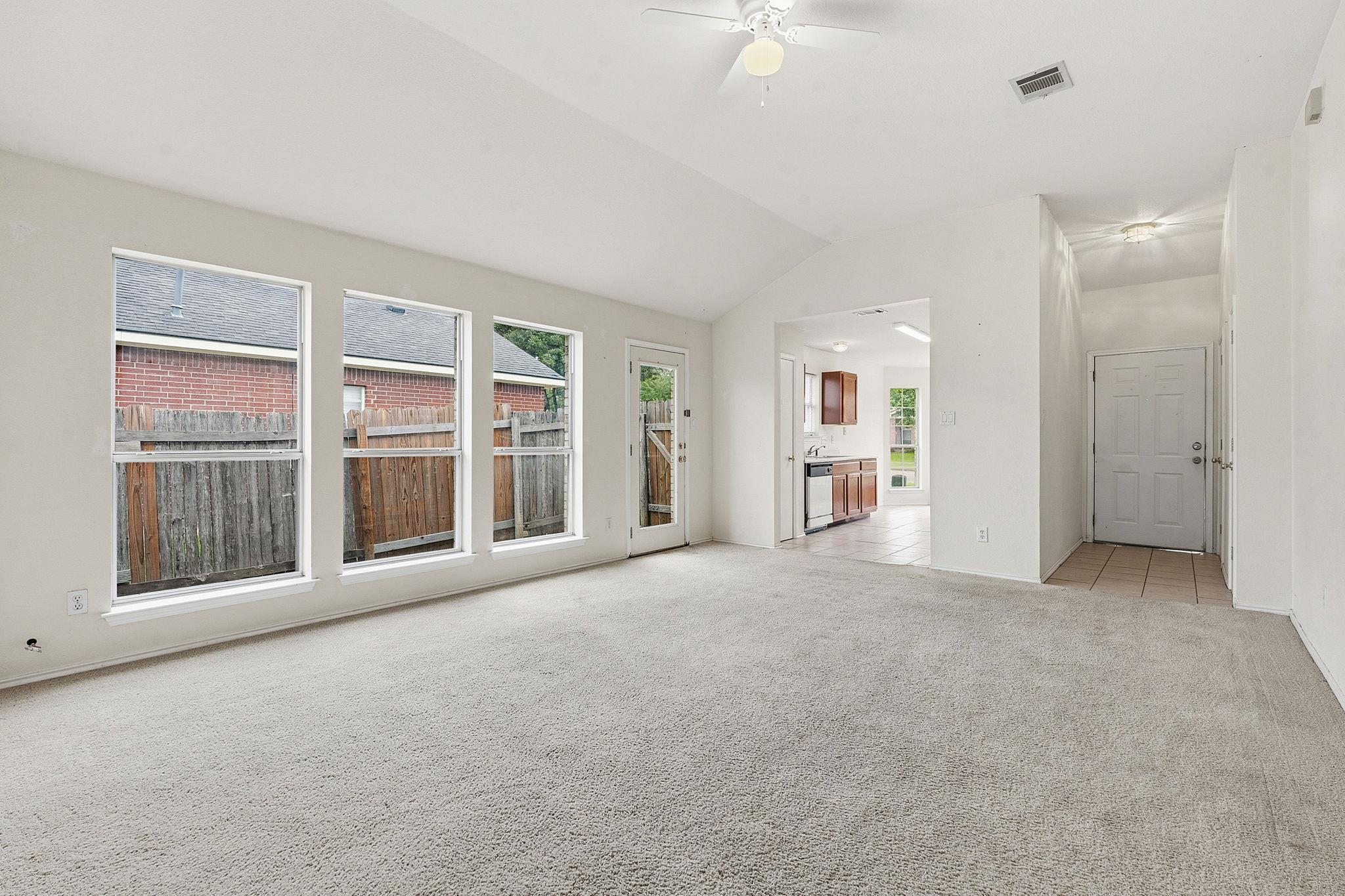 116 Blue Ridge Trail Elgin TX 78621