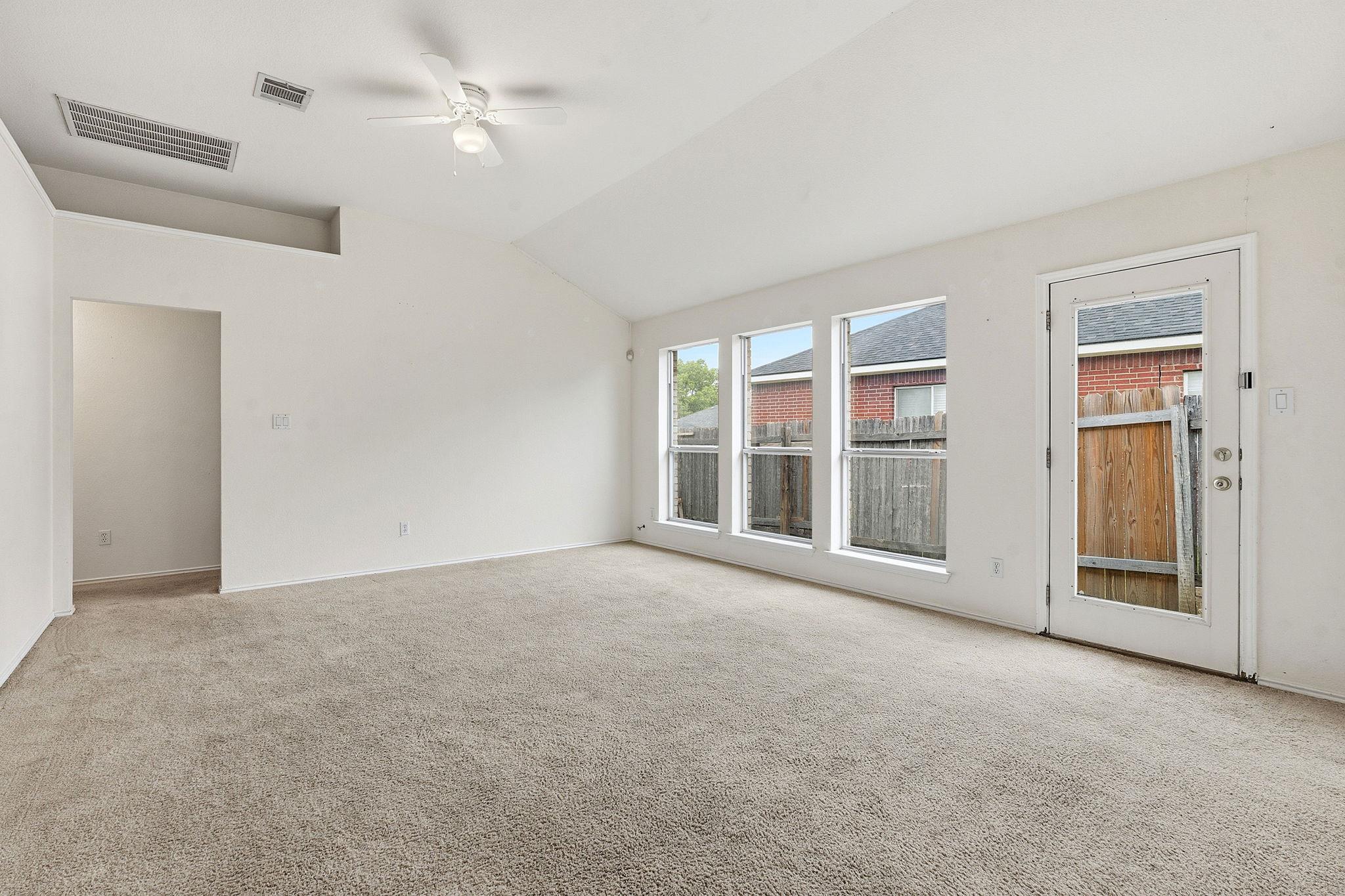 116 Blue Ridge Trail Elgin TX 78621