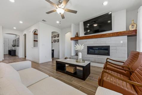 6700 Cliff Rose Drive Spicewood TX 78669