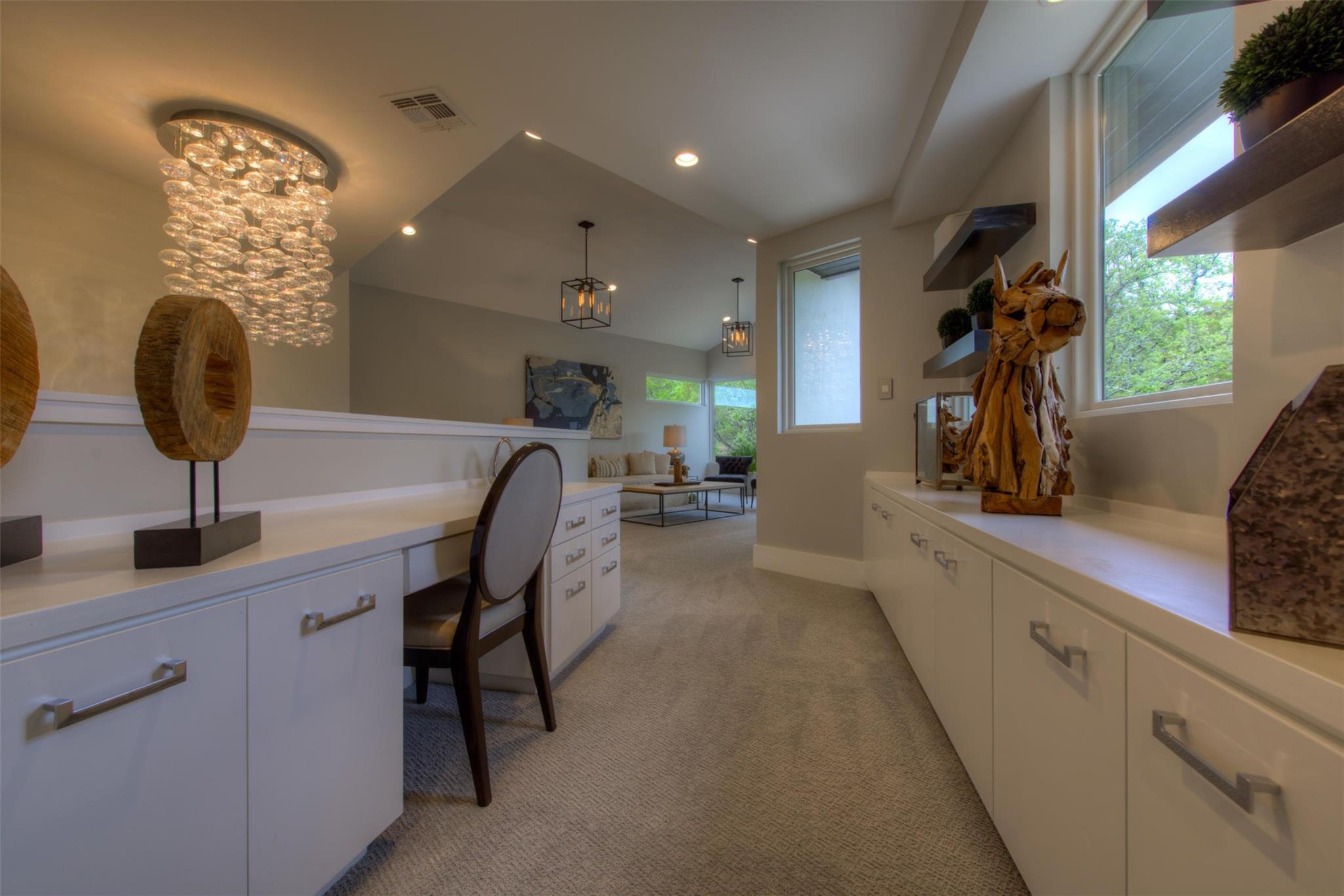 1817 Knights Chance Lane Spicewood TX 78669