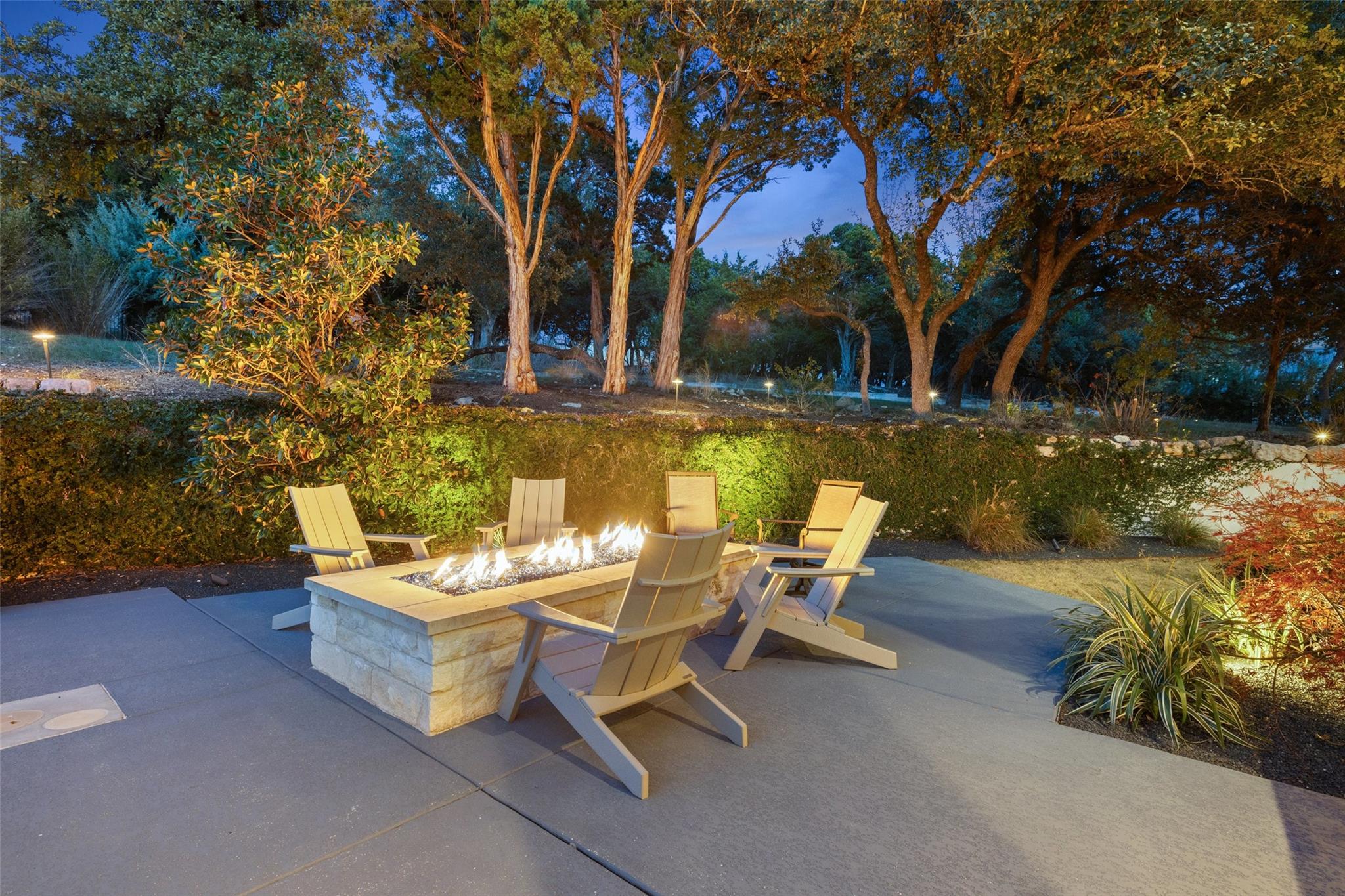 1817 Knights Chance Lane Spicewood TX 78669