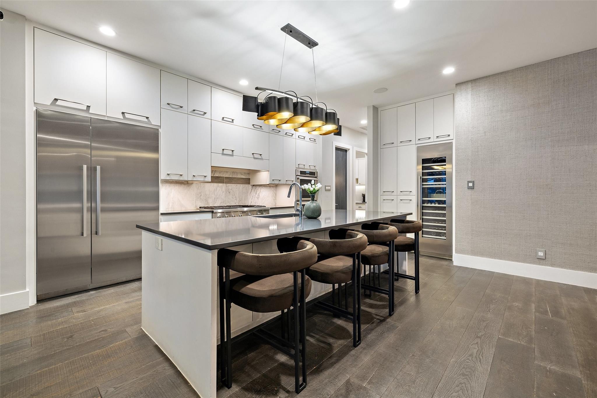 1817 Knights Chance Lane Spicewood TX 78669