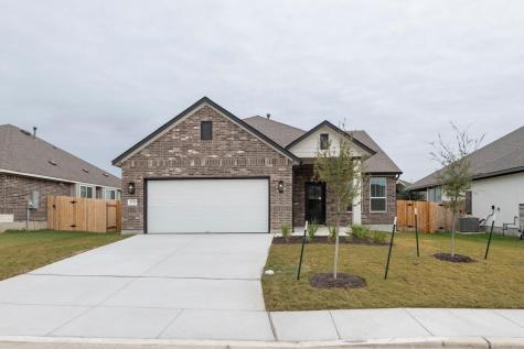 3717 Pin Oak Hills Seguin TX 78155