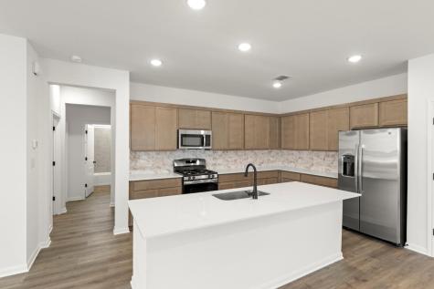 3717 Pin Oak Hills Seguin TX 78155