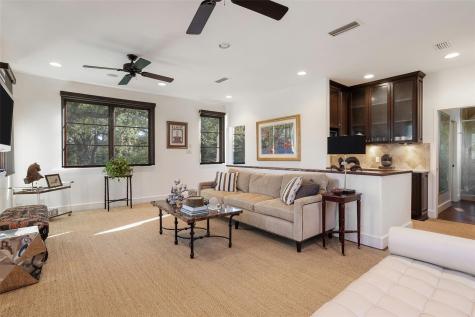 429 Sunfish Street Lakeway TX 78734