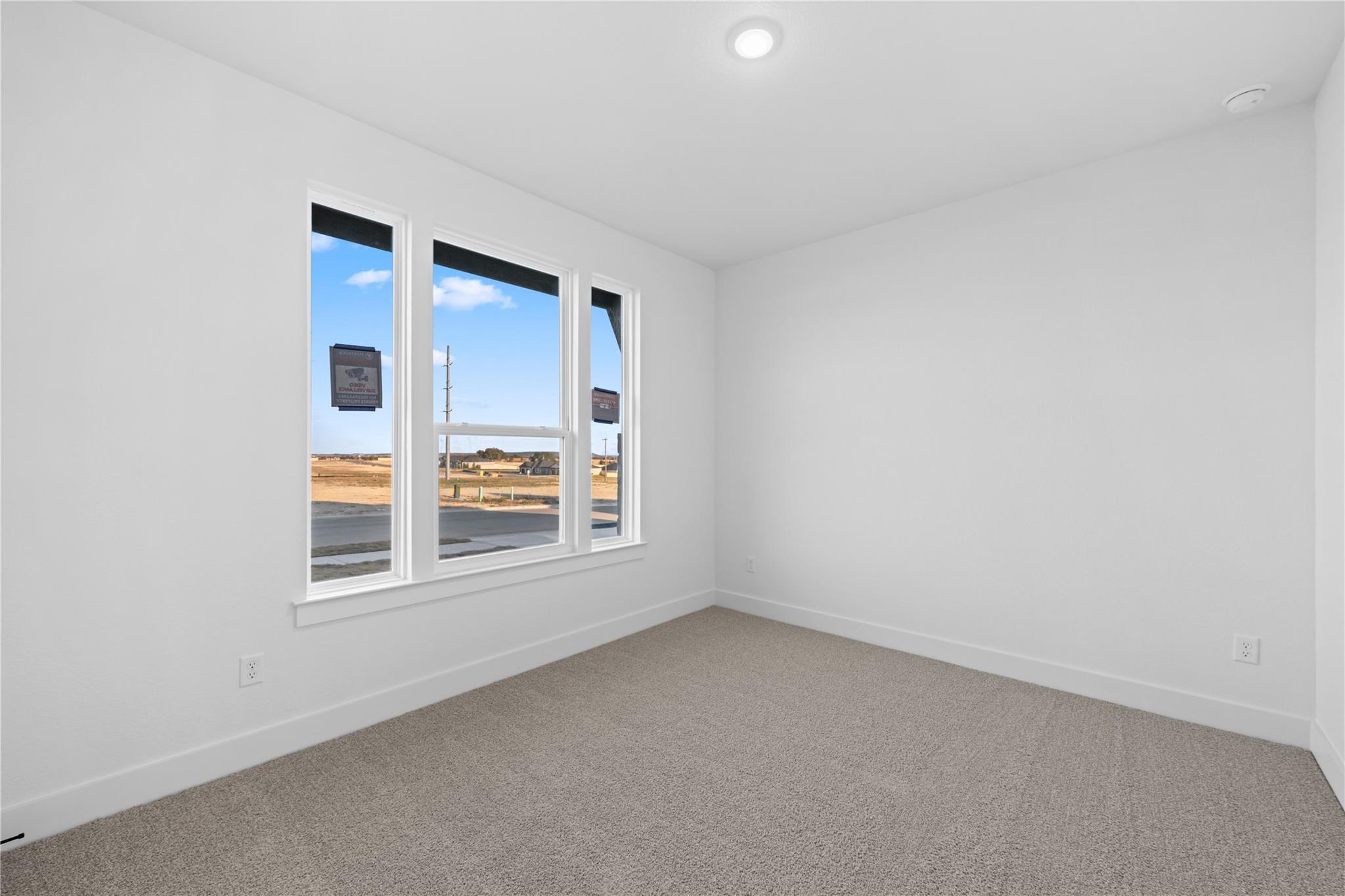 548 Gus Loop Georgetown TX 78626