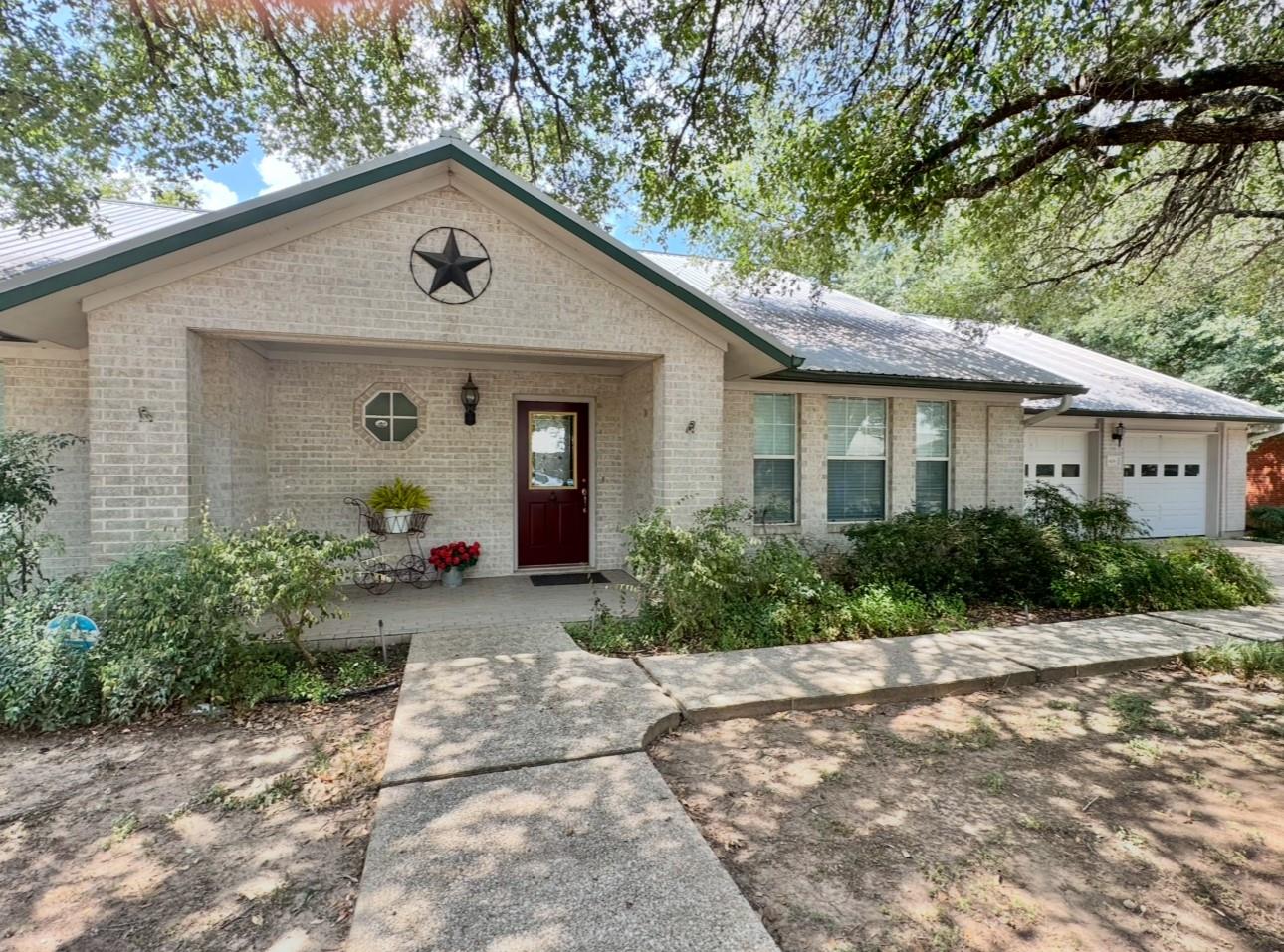 608 Mogonye Lane Elgin TX 78621
