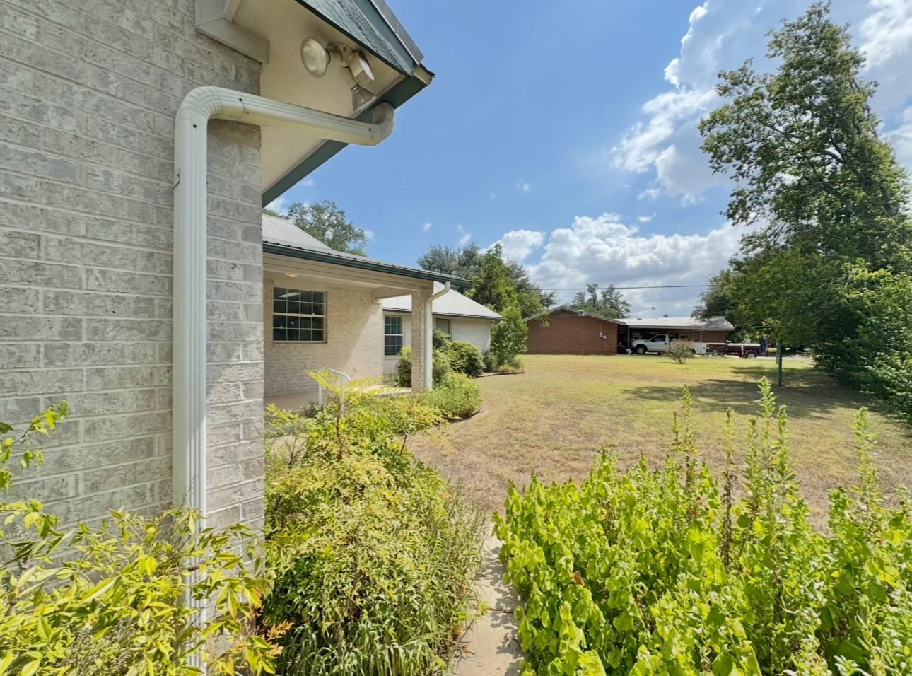 608 Mogonye Lane Elgin TX 78621