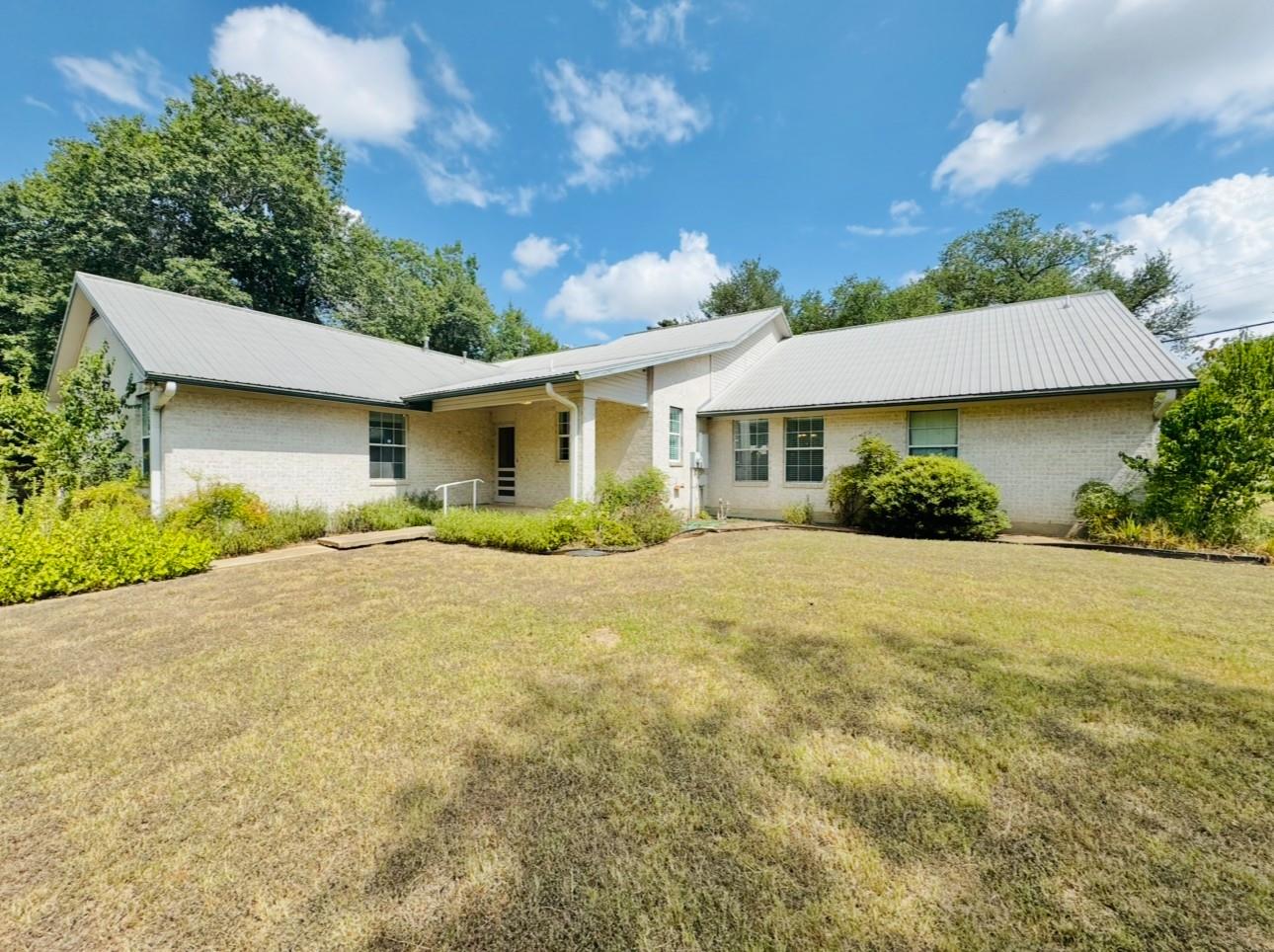 608 Mogonye Lane Elgin TX 78621